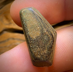 15.6cts - GEM Queensland Boulder Seam Opal