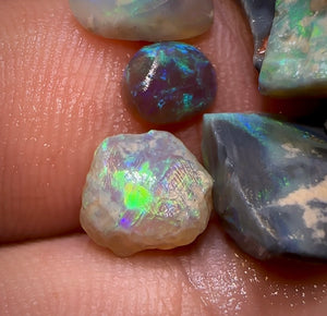 22.6cts - 7x Lightning Ridge Crystal, Dark and Black Opal Rubs Parcel - Opal Whisperers