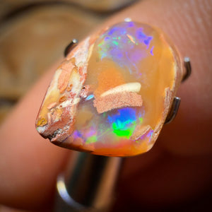 3.1cts - Cool Rough Finished Solid Australian Boulder Pipe Opal