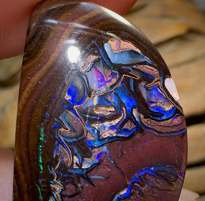 90cts - Koroit Nut Opal Pair. BLACK TRIBAL PATTERN - Opal Whisperers
