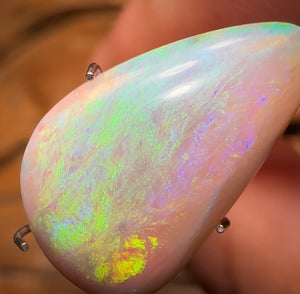 Auction Fall-Through = Your Gain! 🔥 Now More Than 50% Off RRP 🚨 4.9cts - South Australian White Opal
