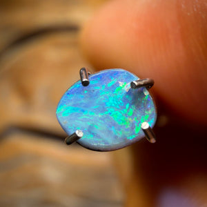🔨 AUCTION 🔨 No Reserve 0.41cts - Australian Boulder Seam Opal from Queensland