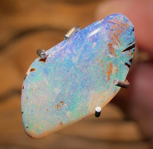 1.15cts - Ice Blue Solid Australian Boulder Pipe Opal - Opal Whisperers