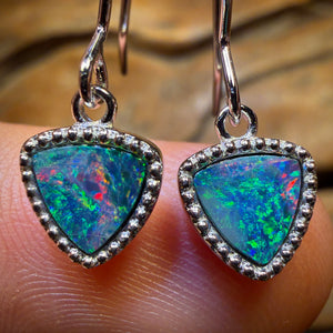 (21) Sterlingsilber – Australian Boulder Opal Doublet Hakenohrringe