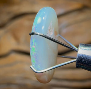3cts - Lightning Ridge Light Opal. Gem Quality - Opal Whisperers