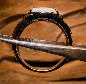 Sterling Silver - UNISEX Large South Australian Crystal SOLID Opal Ring