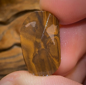 12.4cts - Australian Boulder Opal Rub - Opal Whisperers