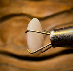 🔨 AUCTION 🔨 “Green Lantern” 3.2cts - South Australian White Opal