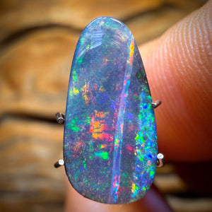 3.1cts - Queensland Boulder Seam Opal. Australian Opal