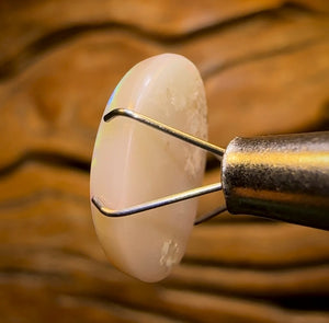 3.85cts - Top South Australian White Opal