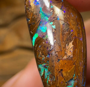 6.9cts - Yowah Boulder Australian Opal - Opal Whisperers