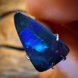 1.7cts - Lightning Ridge Opal Doublet Old School 30+ Yr