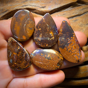 š197.8cts - 5x Australian Tribal Boulder Opalās. Wholesale Dealers Parcel