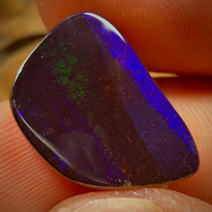 11.1cts - Queensland Boulder Seam Opal
