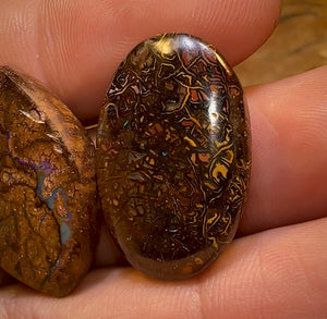 59,3 carats - 3 opales boulder du Queensland en vrac. Lot à prix avantageux.