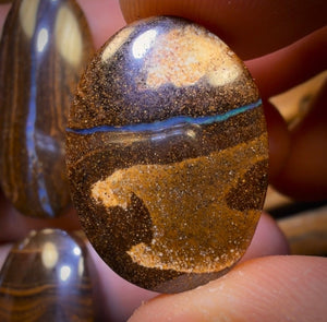 322.6cts - 10x Australian Boulder Seam Opal’s. Wholesale Dealers Parcel