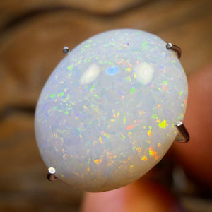 🔨 AUCTION 🔨 No Reserve 2.2cts - South Australian White Opal from Coober Pedy