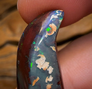25.1cts - Queensland Boulder Opal from Koroit