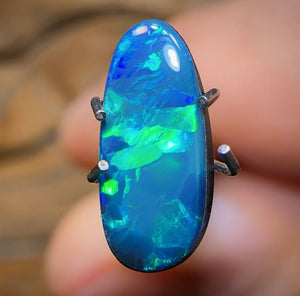 1ct - Lightning Ridge Black Opal Doublet - Opal Whisperers