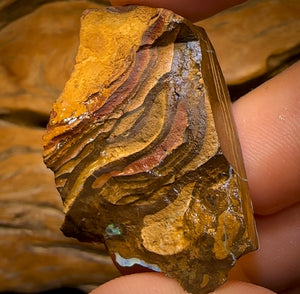 126cts - Queensland Boulder Seam Opal Rough Piece