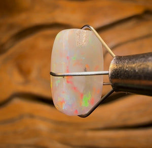 3.2cts - Lightning Ridge Light Opal Great Roling Red Orange Delight