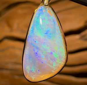 14k Gold - “Quality Classic”Solid South Australian Crystal Opal Pendant
