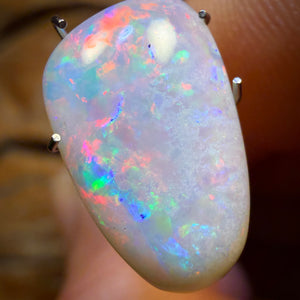 3.4cts - Top South Australian White Opal from Coober Pedy