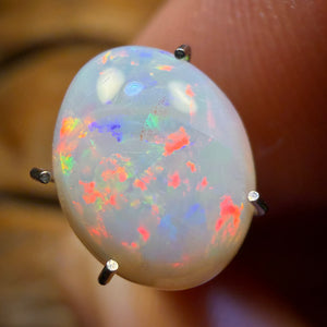Alex Auction 1,6 cts – Opale blanche d'Australie du Sud de Coober Pedy