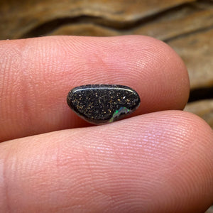 1.5cts - Australian Boulder Seam Opal from Winton