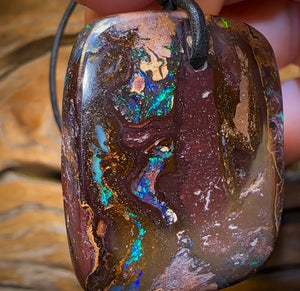 Auction Fall-Through = Your Gain! 🔥 Now More Than 50% Off RRP 🚨 35 x 31mm - Drilled Australian Boulder Opal Necklace. Double Sided