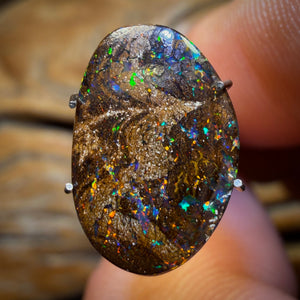 4.1cts - Bubble Band Opal from Winton