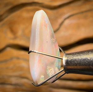 Auction Fall-Through = Your Gain! 🔥 Now More Than 50% Off RRP 🚨 4.9cts - South Australian White Opal