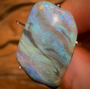 6.4cts - Lightning Ridge Semi Black Opal Rub