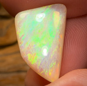 8.2cts - GEM South Australian White Opal