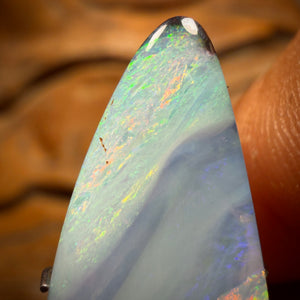 8.8cts - Australian Boulder Seam Opal