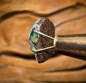 2.55cts - nice Queensland Boulder Seam Opal