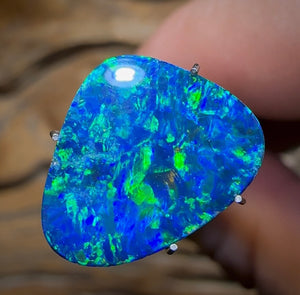 5.2cts - TOP Australian Boulder Opal Doublet - Opal Whisperers