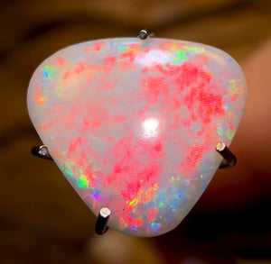 1,12 ct – „Herz des Feuers“, weißer Opal aus Südaustralien