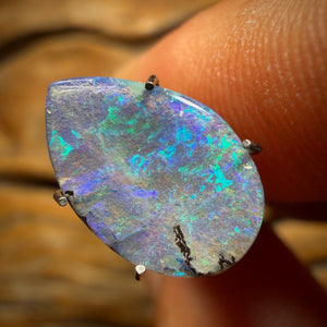 2.7cts - Australian Boulder Seam Opal