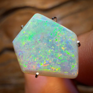 🔨 AUCTION 🔨 No Reserve 2.5cts - Rare South Australian Crystal Opal