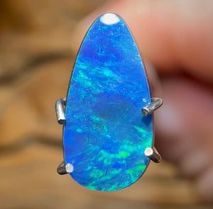 0.85cts - Old School 30 Yr Old Lightning Ridge Black Opal Doublet - Opal Whisperers