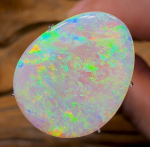 6.4cts - Lightning Ridge Light Opal. Gem Quality - Opal Whisperers