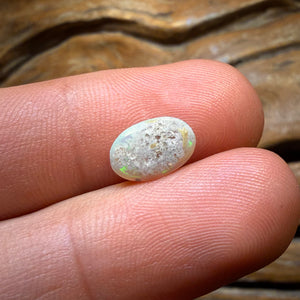 1.7cts - South Australian Crystal Opal from Mintabie