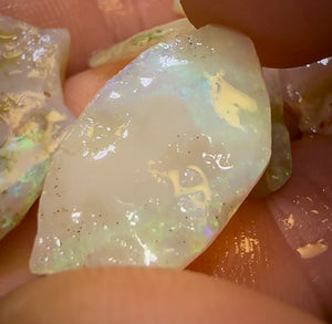33cts - 5x Lightning Ridge Light Opal Rough Parcel