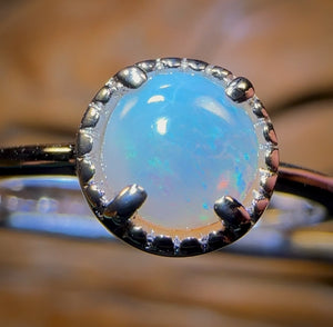 Auction Fall-Through = Your Gain! 🔥 Now More Than 50% Off RRP 🚨 Sterling Silver - South Australian Crystal Opal Ring