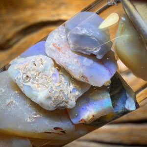 50.4cts - Lightning Ridge Opal Vial