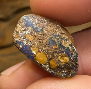 11.2cts - INVESTMENT Gem Quality Queensland Boulder Australian Opal. Scandinavian Ice Blue - Opal Whisperers