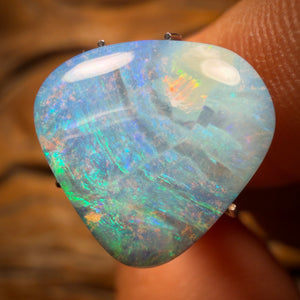 5.5cts - Queensland Boulder Seam Opal. Australian Opal