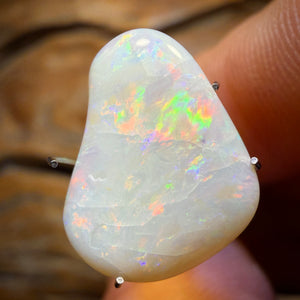 5.9cts - South Australian White Opal from Coober Pedy
