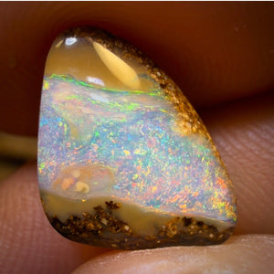 4.1cts - Solid Australian Boulder Pipe Opal
